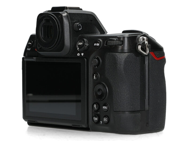 Nikon Z8